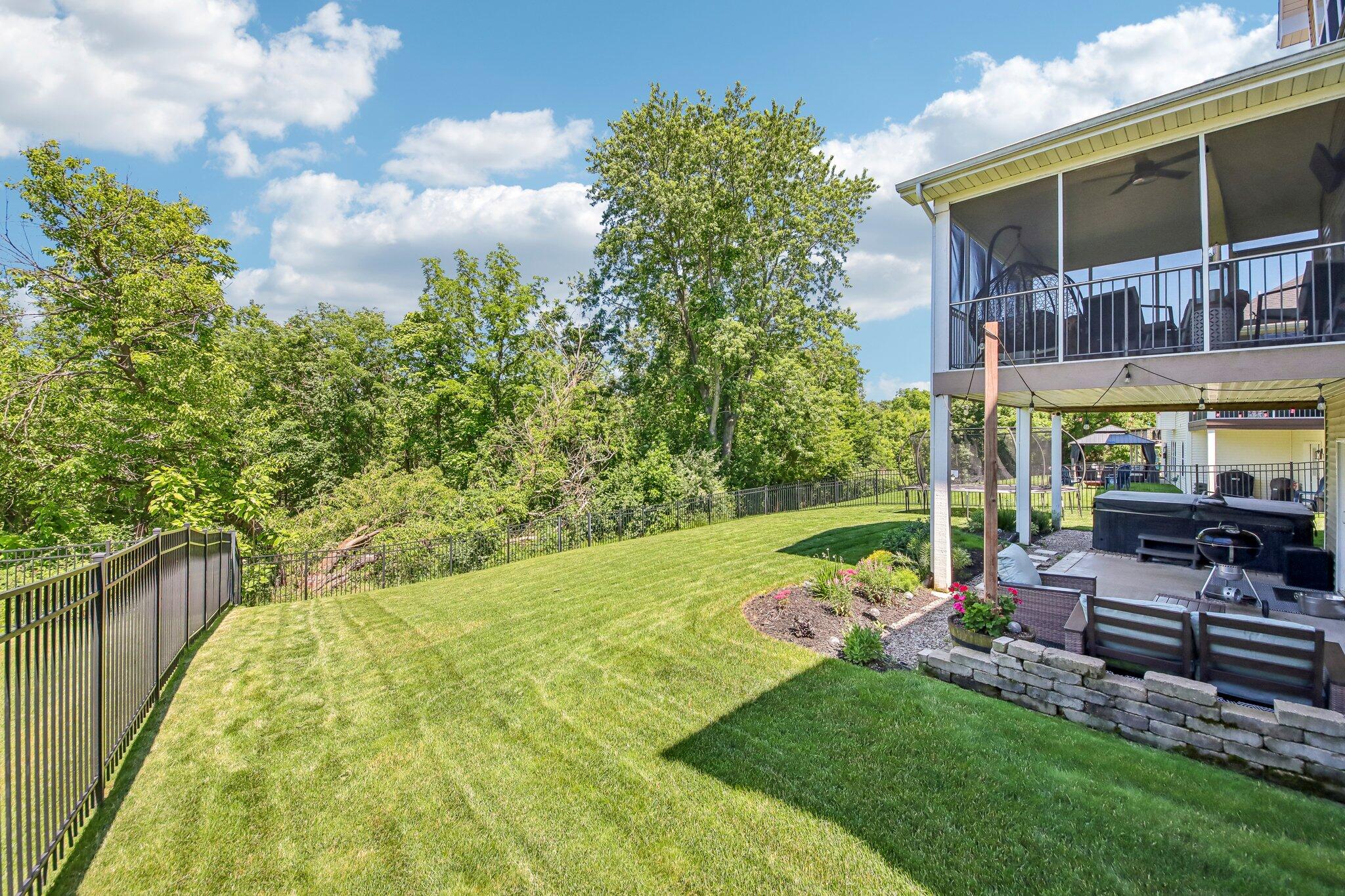 145 Ridgeview Drive Valparaiso, IN 46385 - Photo 22 of 23 2048x1365