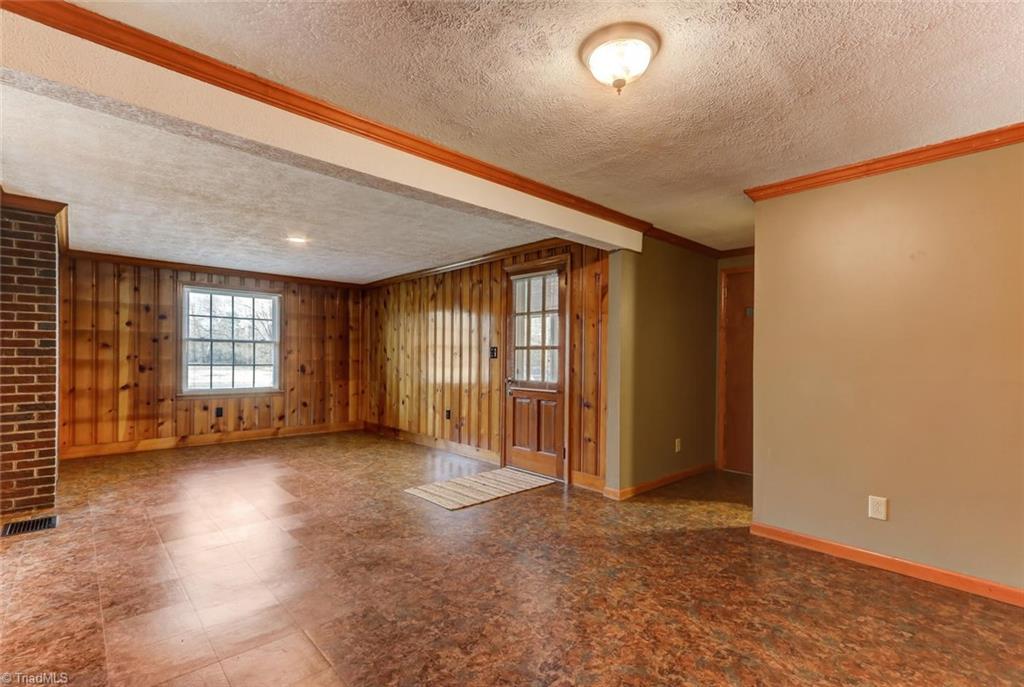 3668 Blanch Road Blanch, NC 27212 - Photo 16 of 30 Gallery Image 16