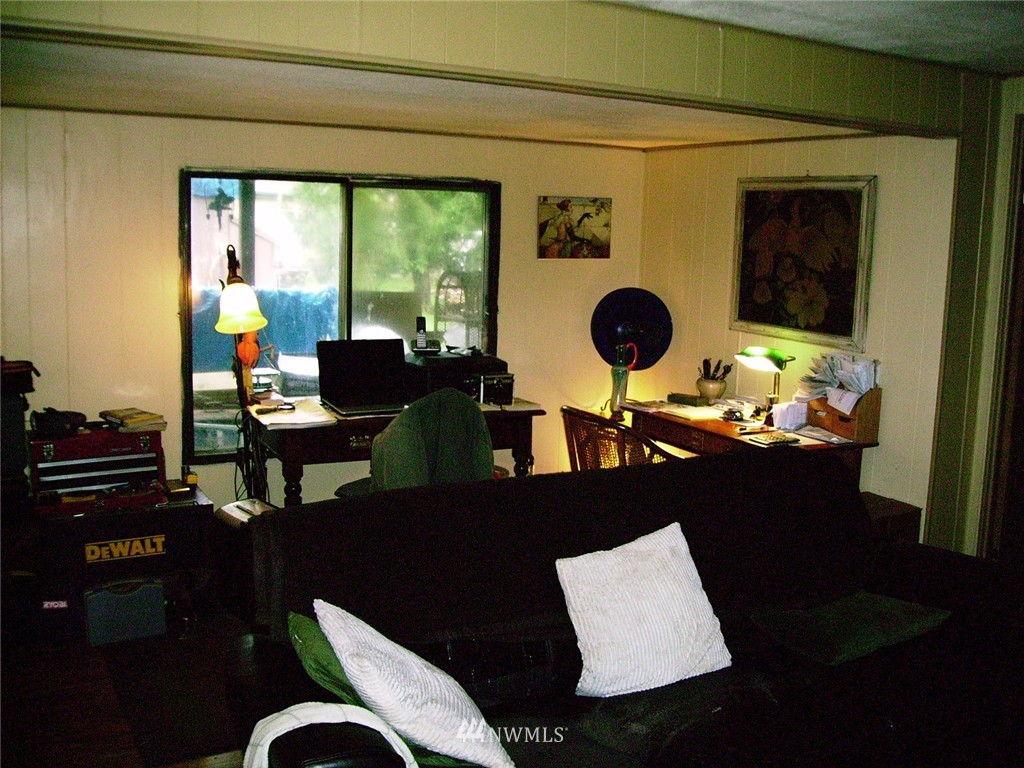 12712 East Macs Loop Road Granite Falls, WA 98252 - Photo 3 of 17 Gallery Image 3