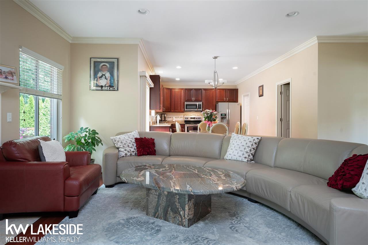 834 Monterey Ln. Rochester Hills, MI 48307 - Photo 11 of 55