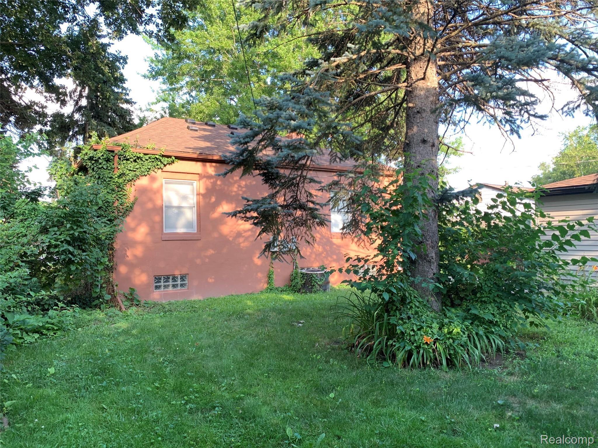 12029 Inkster Road Livonia, MI 48150 - Photo 26 of 26 IMG_6451.JPG