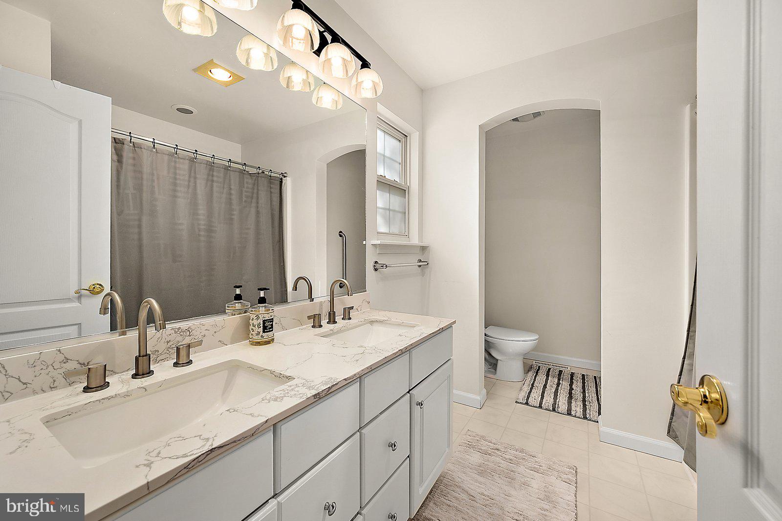 2 Moonraker Road Ocean Pines, MD 21811 - Photo 23 of 78 En-suite master bath