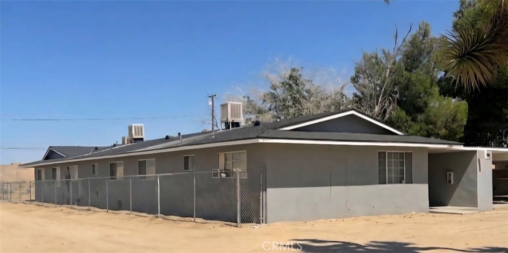 13336 Mohawk Road Apple Valley, CA 92308 - Photo 2 of 3