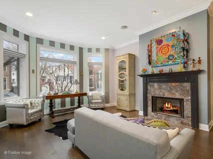 $2,999,900 | 1426 West Melrose Street, Chicago, IL 60657