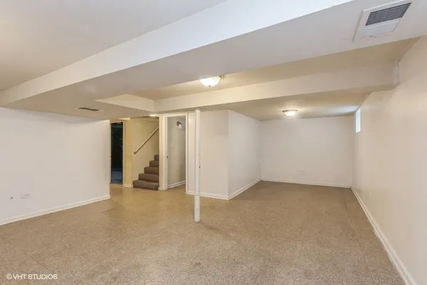 $179,000 | 17948 Wentworth Avenue, Lansing, IL 60438