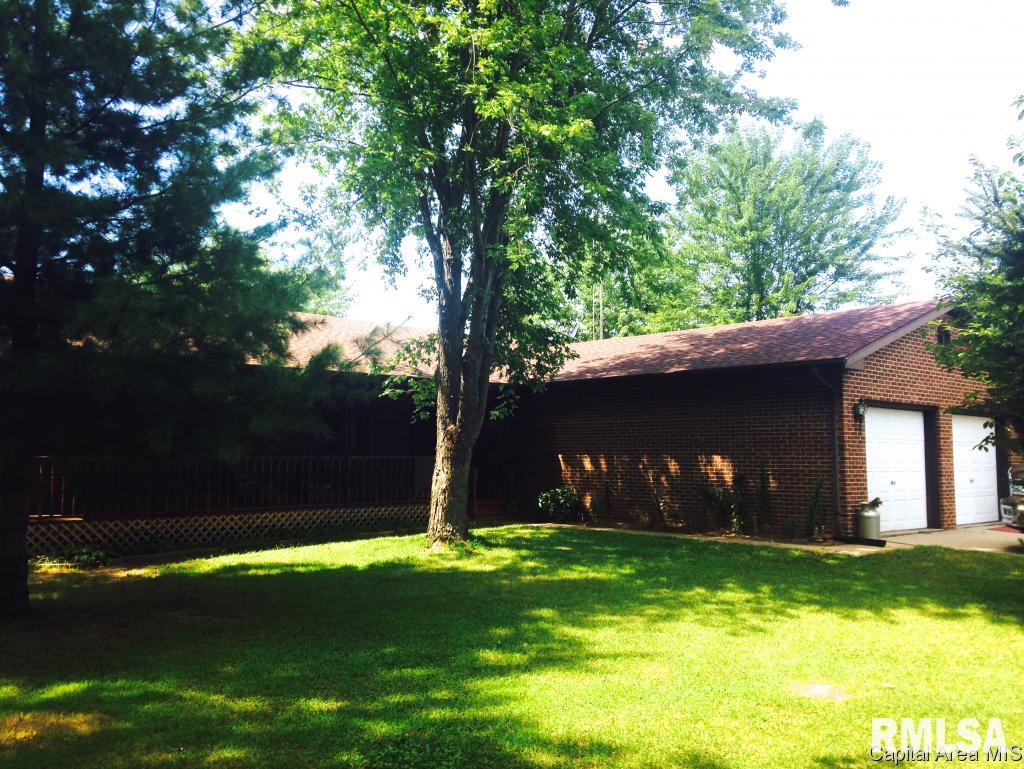19974 Sunny Acres Road Petersburg, IL 62675 - Photo 1 of 31 Gallery Image 1