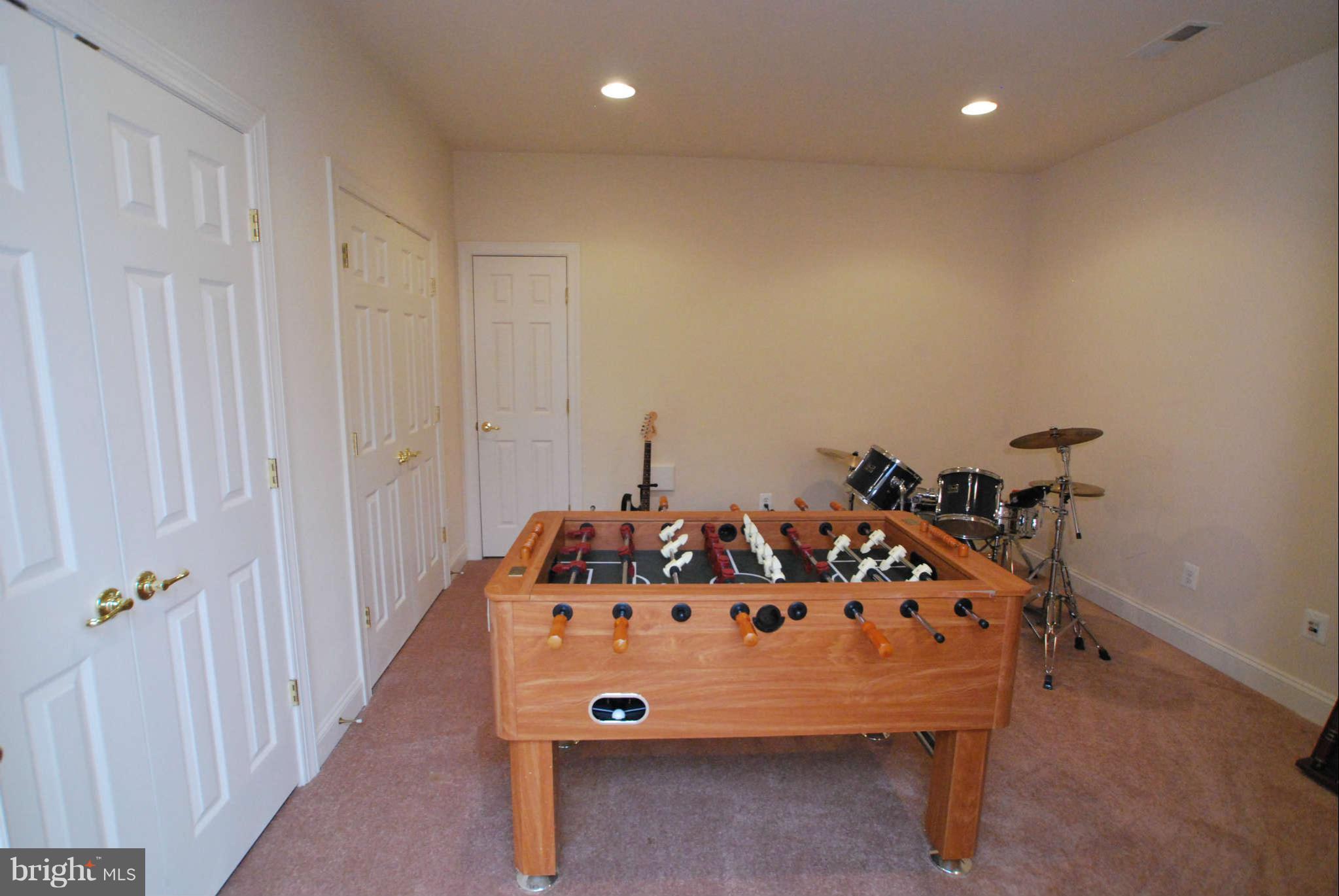 9915 Greenel Road Damascus, MD 20872 - Photo 25 of 30 Basement