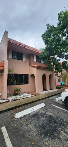 $2,500 | 23 North Valencia Drive, Unit 232, Davie, FL 33324
