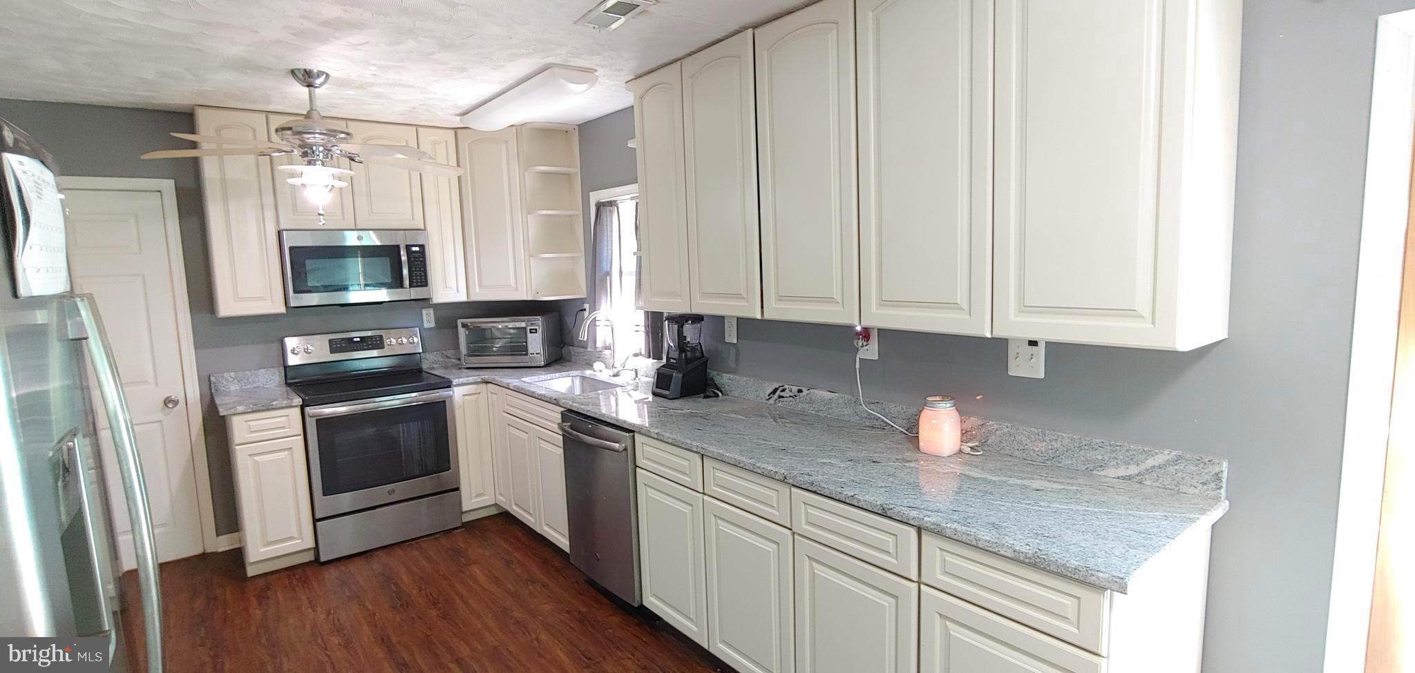 105 Fitzhugh Road Joppa, MD 21085 - Photo 4 of 16 Renovated Kitchen