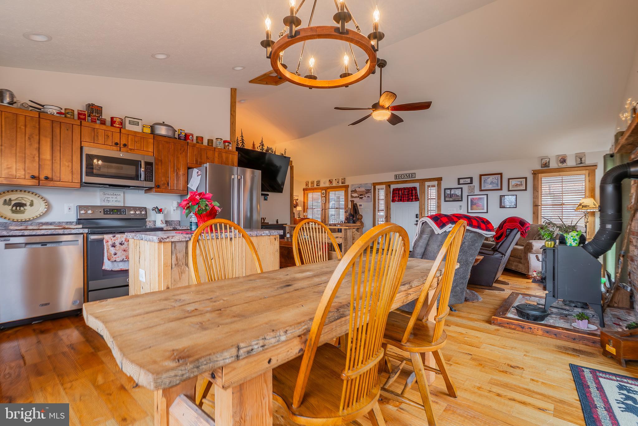 5268 Hutter Road Moorefield, WV 26836 - Photo 23 of 94