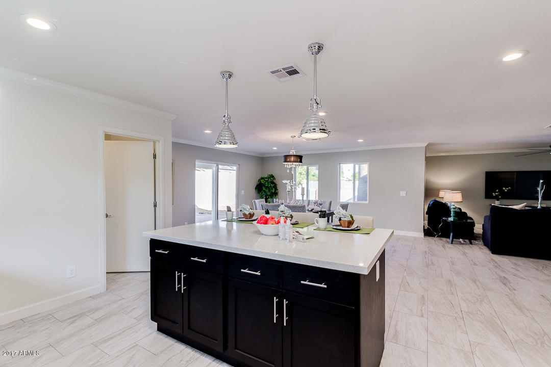 3554 West Hearn Road Phoenix, AZ 85053 - Photo 19 of 42 19-Hearn