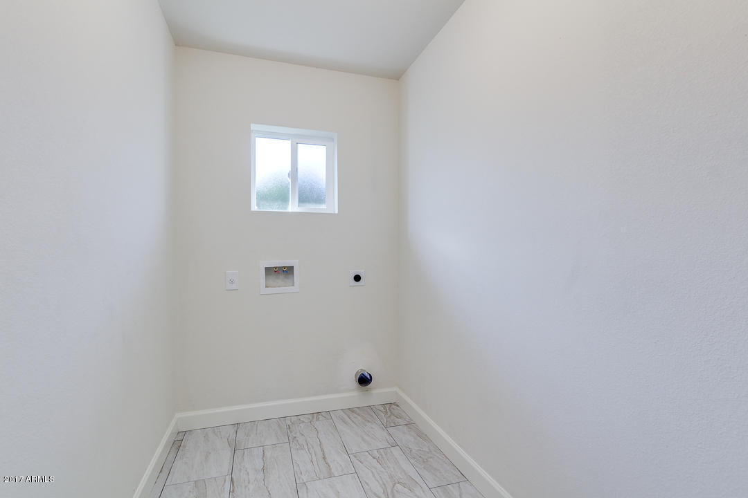 3554 West Hearn Road Phoenix, AZ 85053 - Photo 32 of 42 32-Hearn