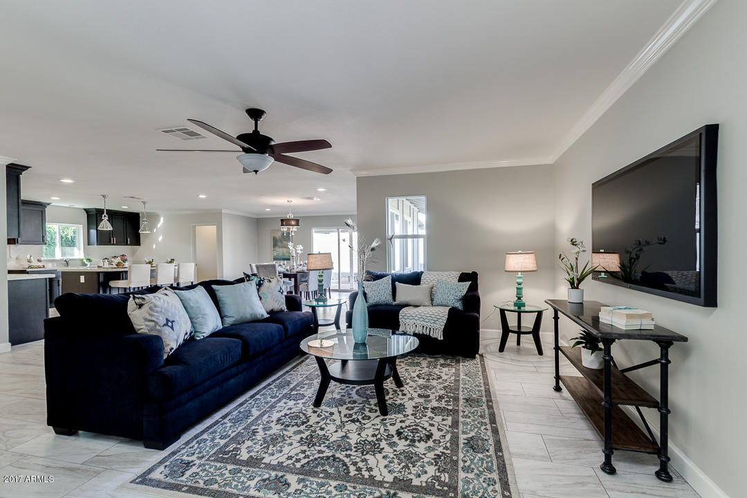 3554 West Hearn Road Phoenix, AZ 85053 - Photo 5 of 42 05-Hearn