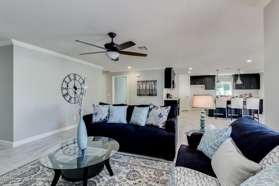 3554 West Hearn Road Phoenix, AZ 85053 - Photo 6 of 42 06-Hearn