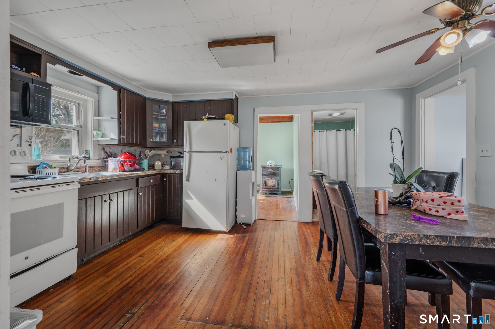 68 Lillibridge Avenue Voluntown, CT 06384 - Photo 5 of 23