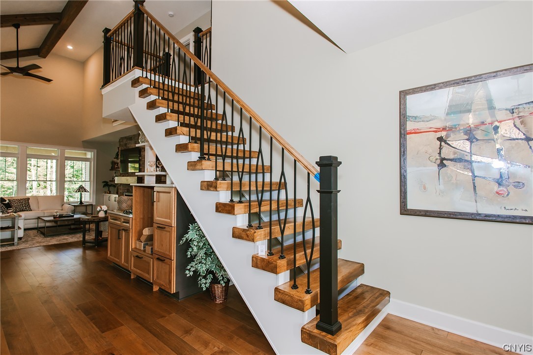 Undisclosed Address Baldwinsville, NY 13027 - Photo 4 of 41