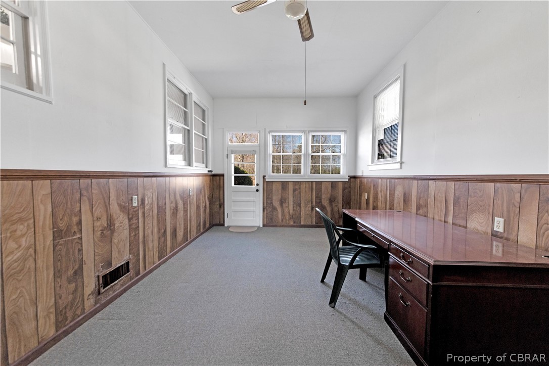 439 Ridge Road Cobbs Creek, VA 23035 - Photo 16 of 32