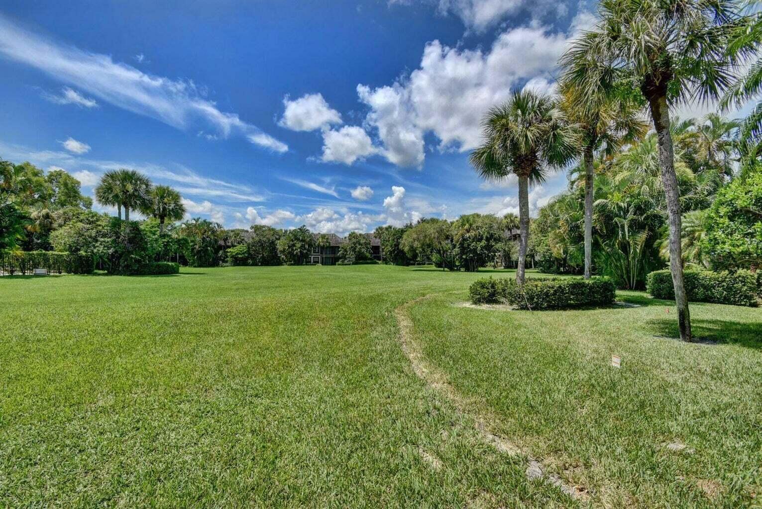 13334 Polo Club Road, Unit 246247 Wellington, FL 33414 - Photo 17 of 30 View 246