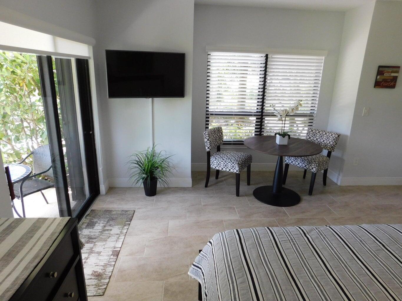 13334 Polo Club Road, Unit 246247 Wellington, FL 33414 - Photo 20 of 30 Guest Room Eff 247