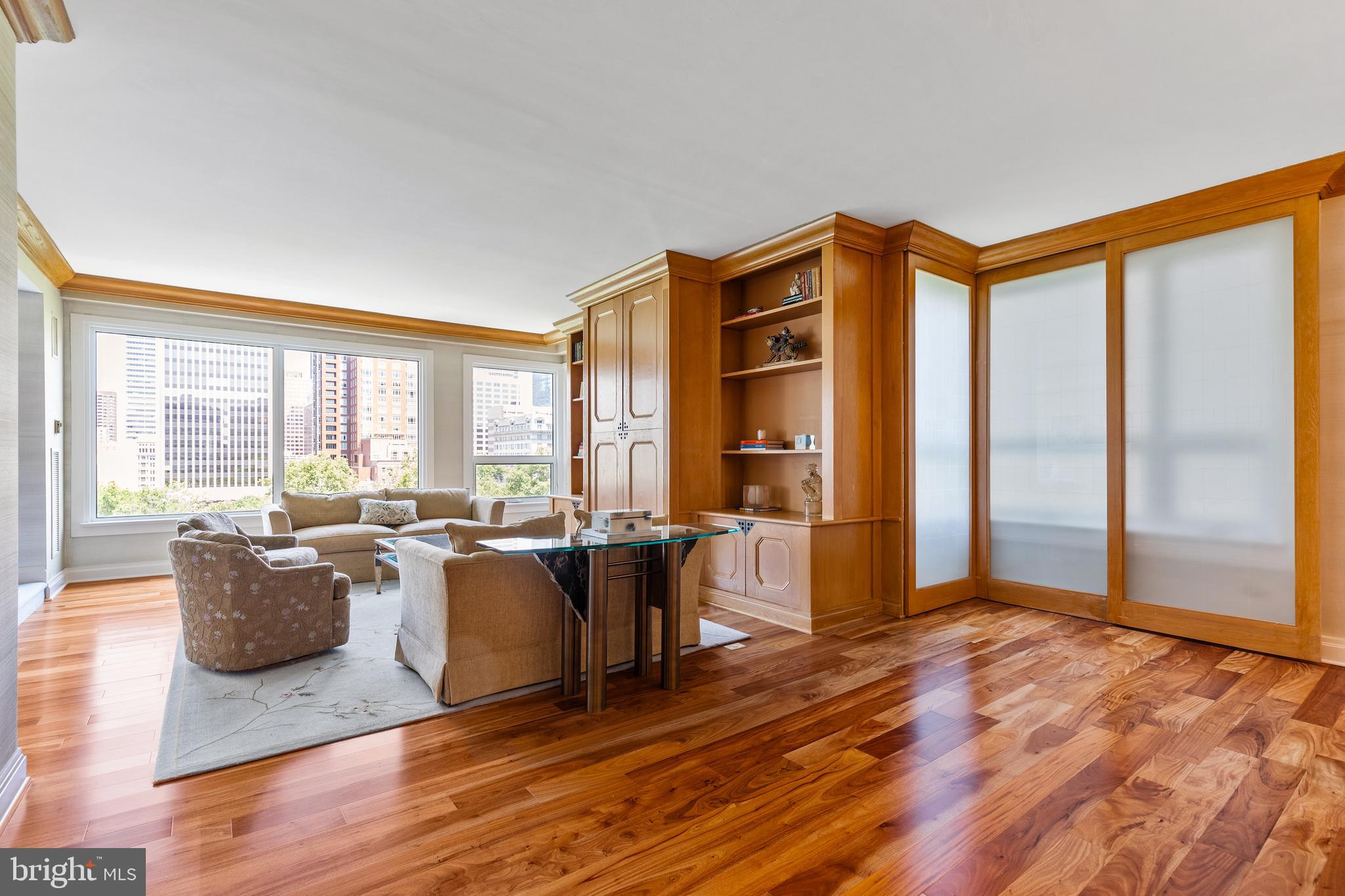 1820 Rittenhouse Square, Unit 1002 Philadelphia, PA 19103 - Photo 4 of 64