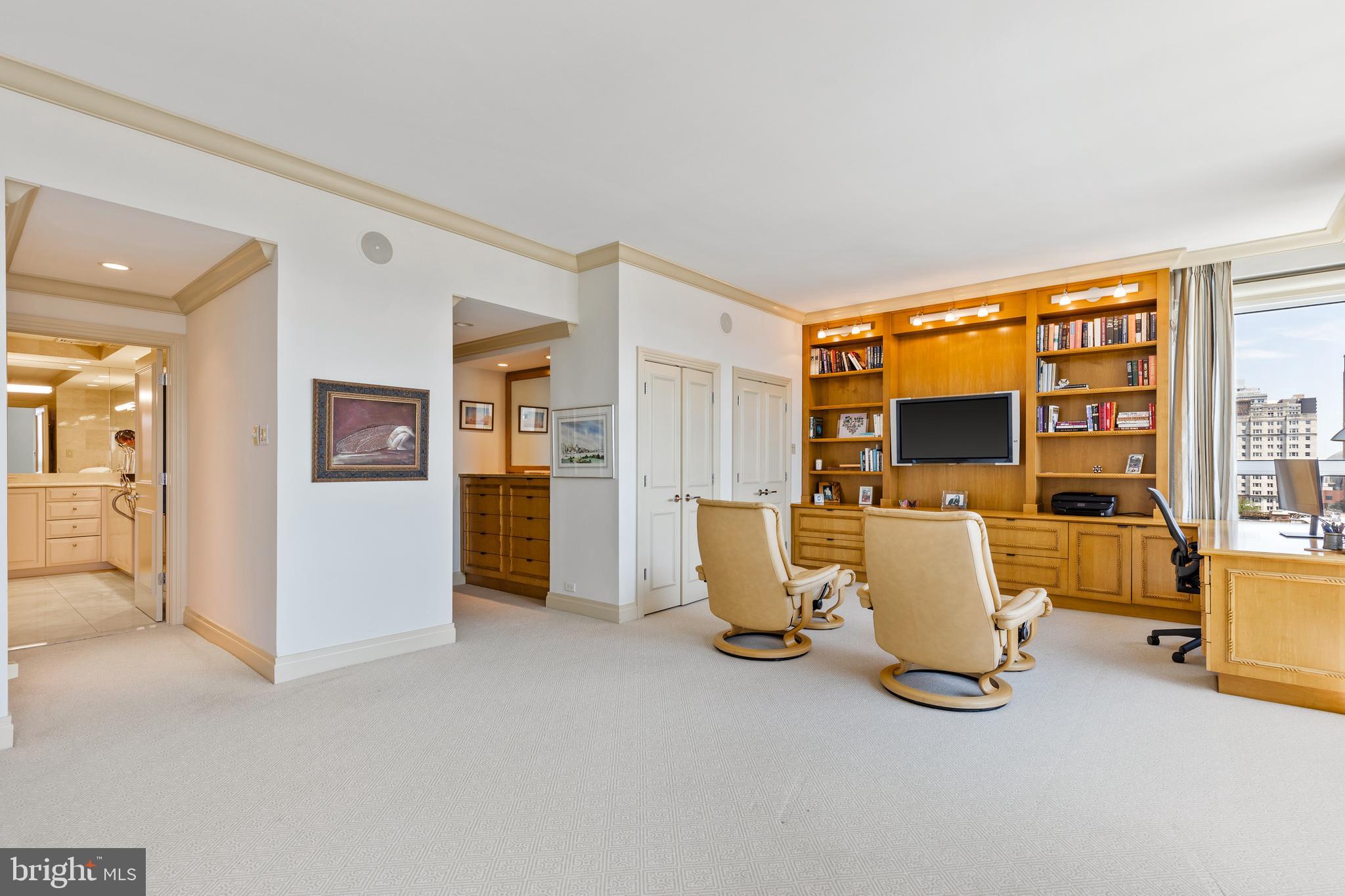 1820 Rittenhouse Square, Unit 1002 Philadelphia, PA 19103 - Photo 50 of 64