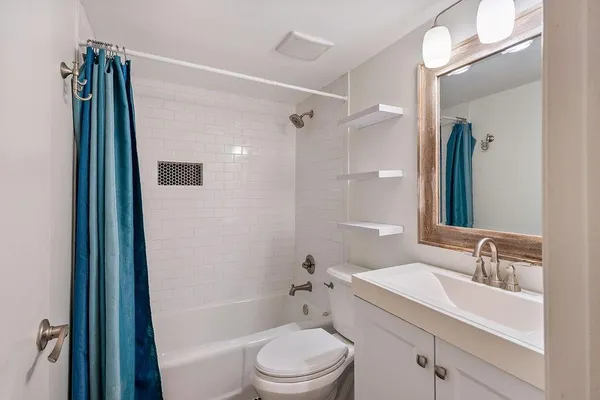 $156,000 | 1133 Clairemont Avenue, Unit D, Decatur, GA 30030