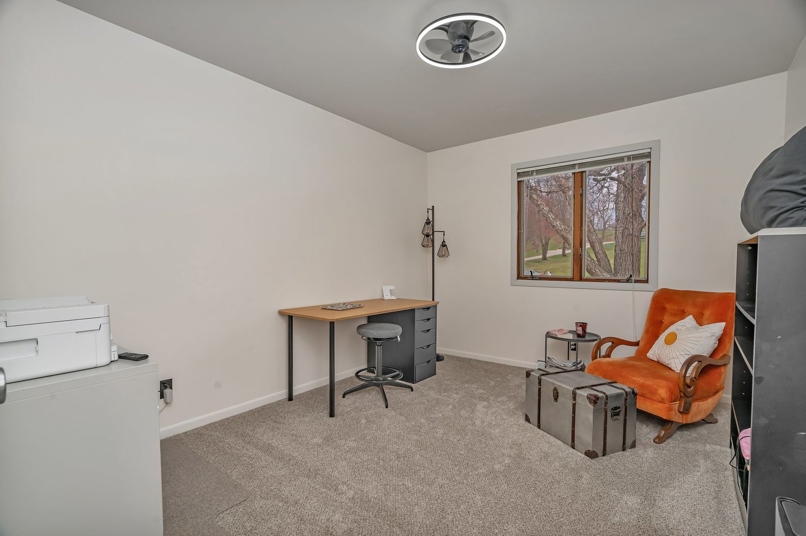 218 San Carlos Road Minooka, IL 60447 - Photo 27 of 40 a view of a workspace with furniture