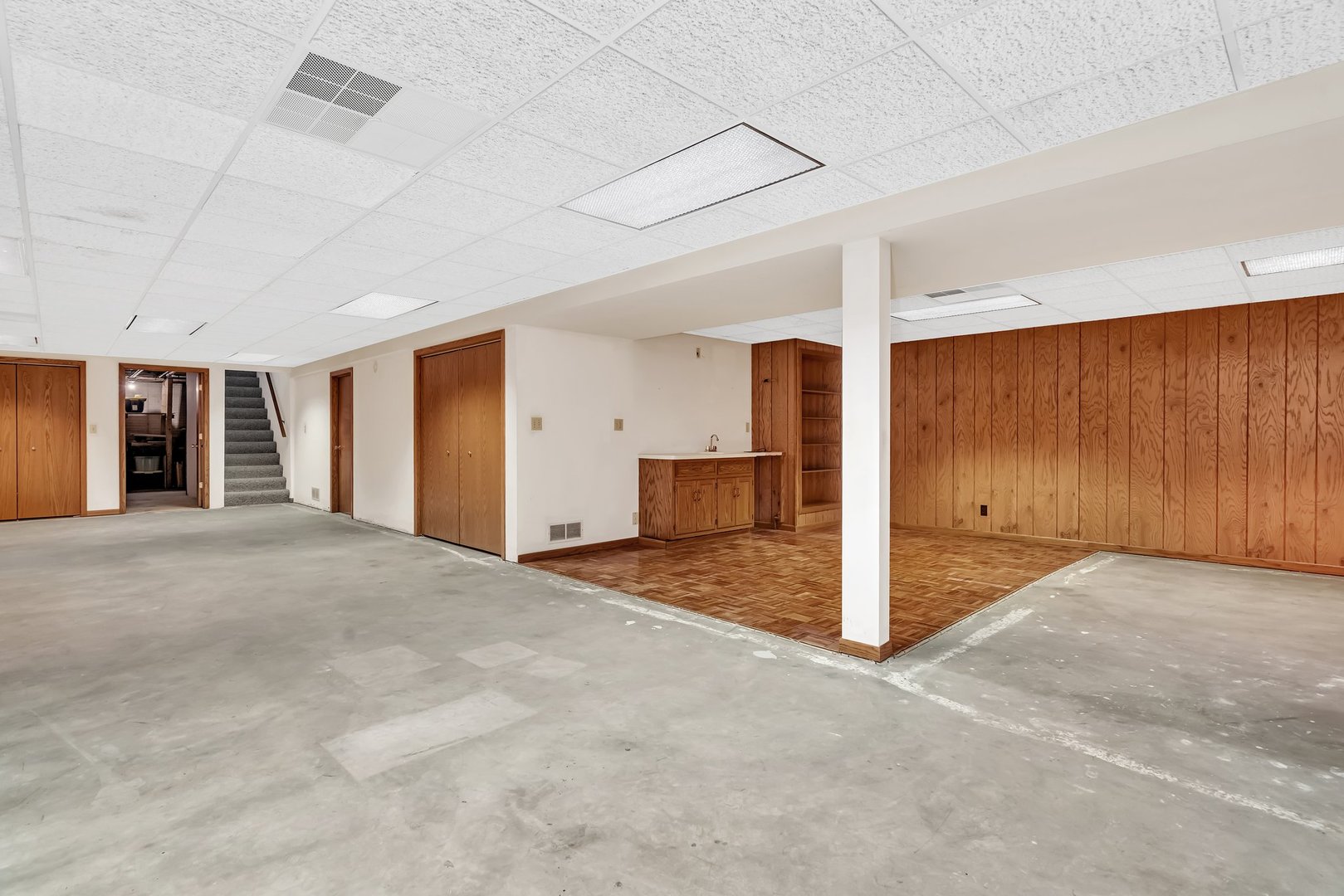 218 San Carlos Road Minooka, IL 60447 - Photo 36 of 40 a view of a livingroom with a staircase