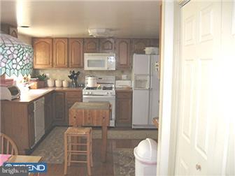 463 Red Lion Road Southampton, NJ 08088 - Photo 6 of 9 Kitchen