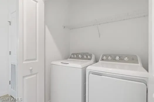 $2,350 | 2841 Citrus Street, Naples, FL 34120