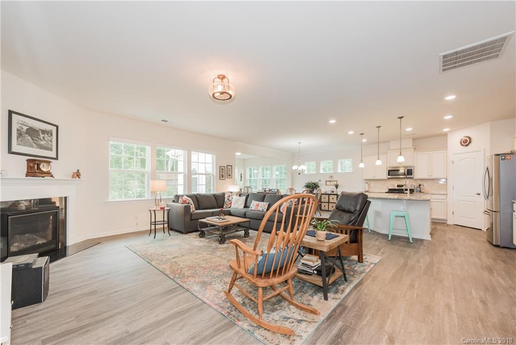 16118 Foreleigh Road Huntersville, NC 28078 - Photo 3 of 24 Gallery Image 3