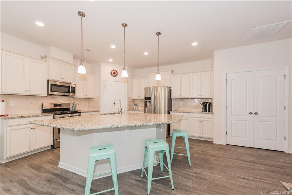 16118 Foreleigh Road Huntersville, NC 28078 - Photo 6 of 24 Gallery Image 6