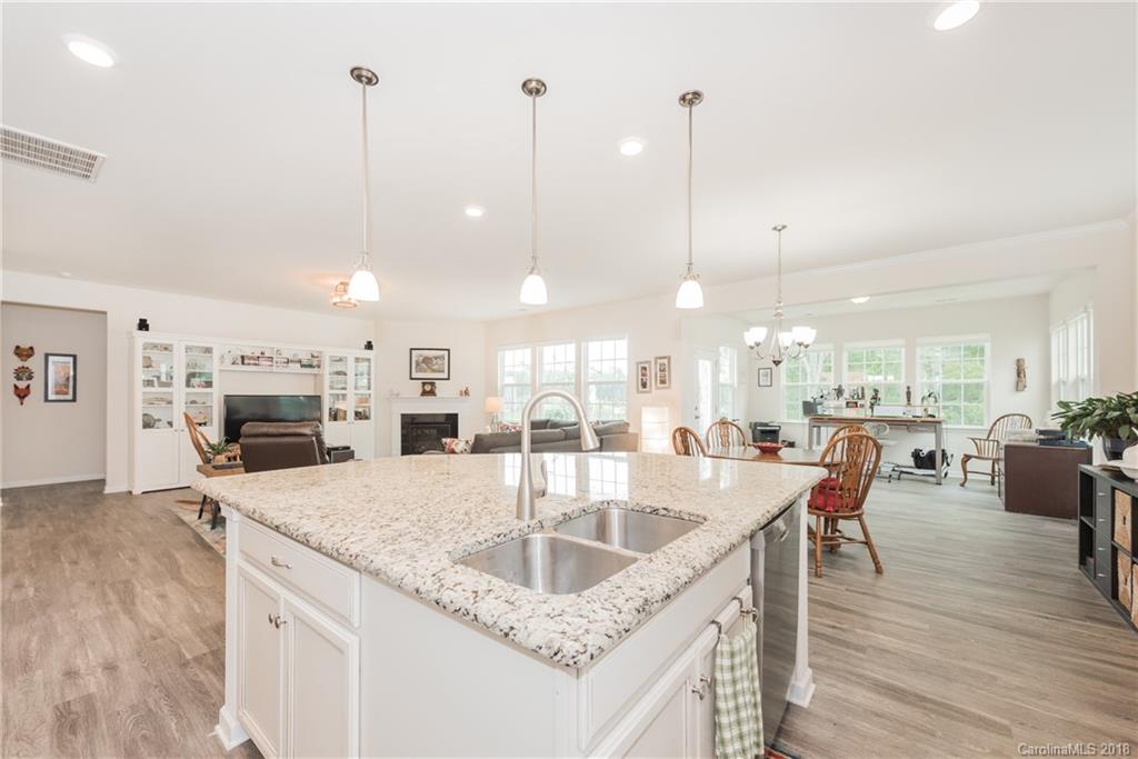 16118 Foreleigh Road Huntersville, NC 28078 - Photo 9 of 24 Gallery Image 9