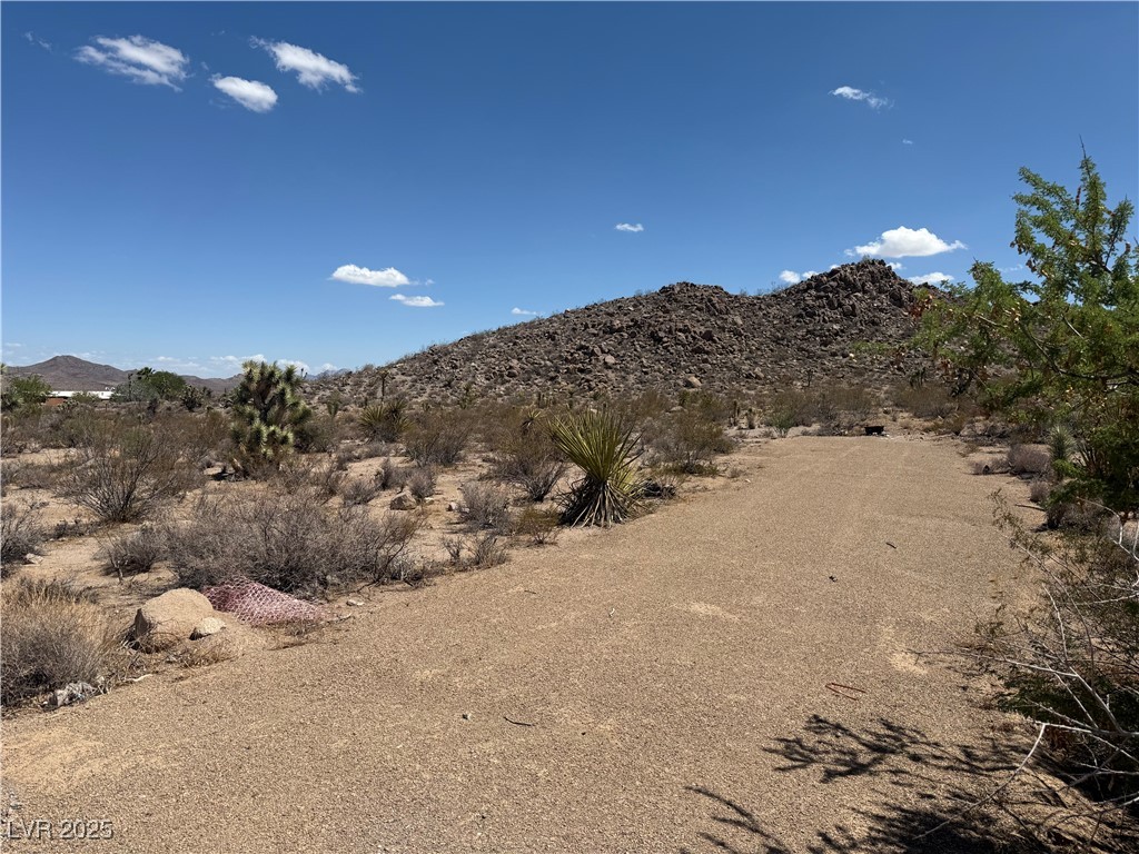 East Hobson Street Searchlight, NV 89046 - Photo 9 of 14 Mountain view