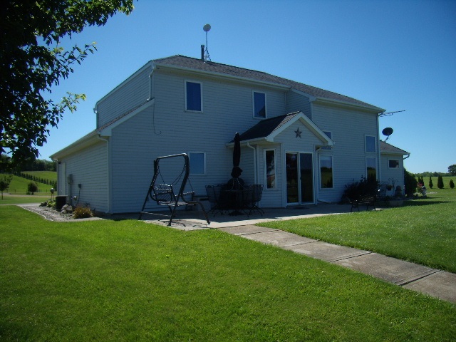2375 South Bill Deller Road Angola, IN 46703 - Photo 22 of 31 Gallery Image 22