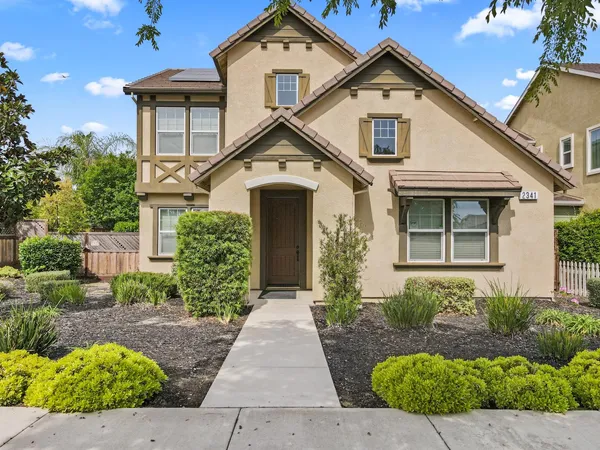 $850,000 | 2341 Ellis Town Drive, Tracy, CA 95377