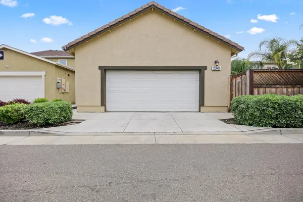 $850,000 | 2341 Ellis Town Drive, Tracy, CA 95377