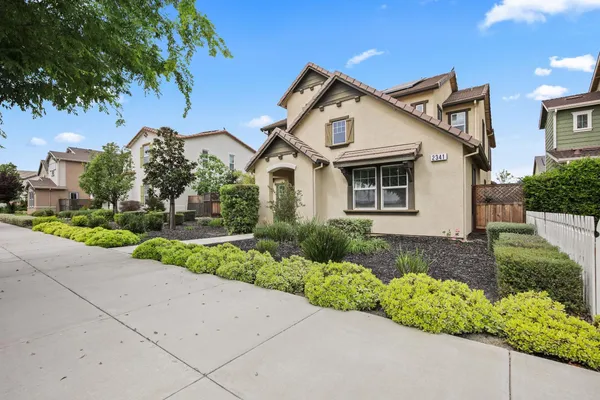 $850,000 | 2341 Ellis Town Drive, Tracy, CA 95377