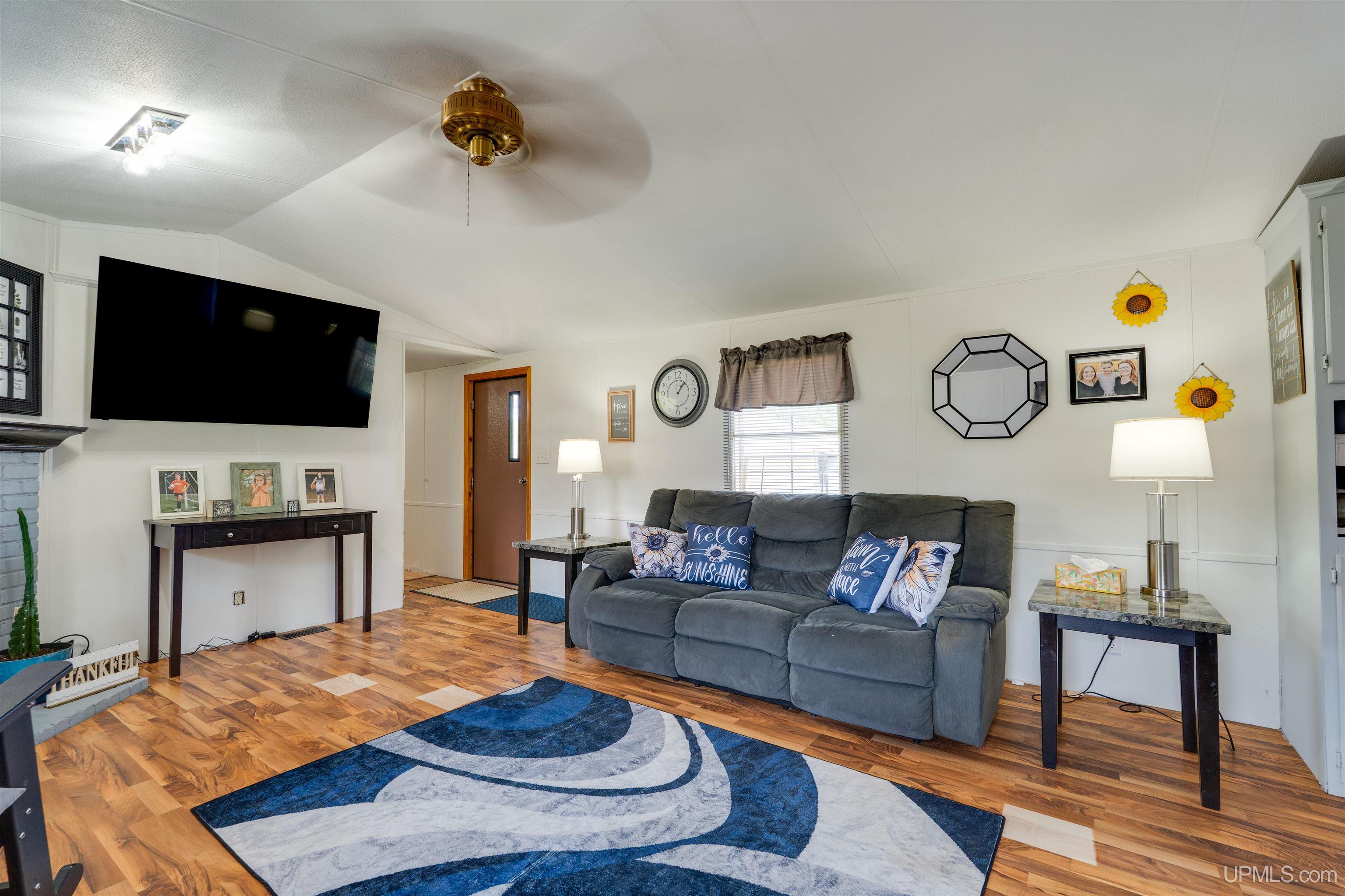 7099 Tannery Road Manistique, MI 49854 - Photo 7 of 30 Gallery Image 7