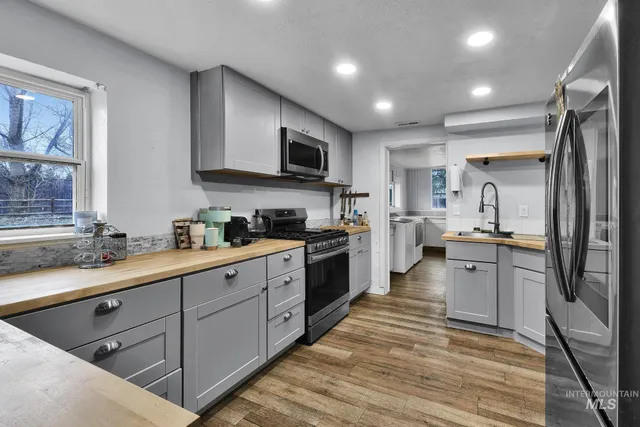 $550,000 | 2520 North Montana Avenue, Caldwell, ID 83605