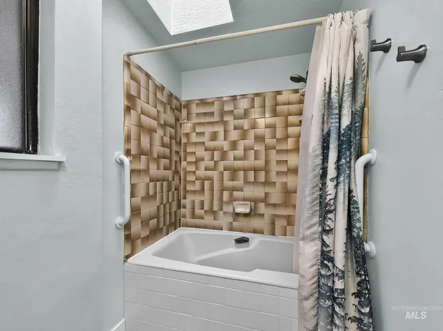 $550,000 | 2520 North Montana Avenue, Caldwell, ID 83605