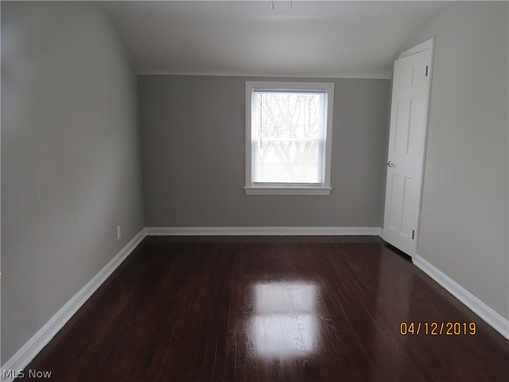 19413 Libby Road Maple Heights, OH 44137 - Photo 15 of 19 Gallery Image 15