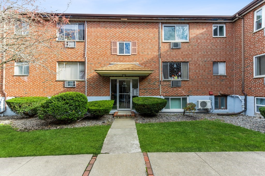 54 Bryon Road, Unit 6 Boston, MA 02467 - Photo 1 of 32
