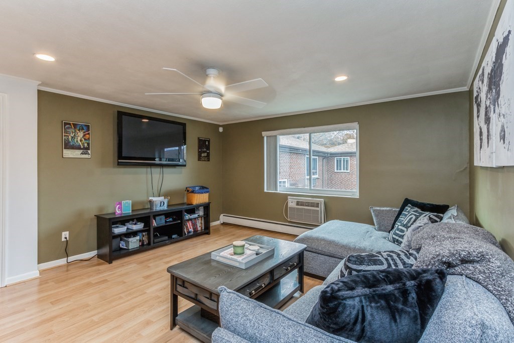 54 Bryon Road, Unit 6 Boston, MA 02467 - Photo 11 of 32