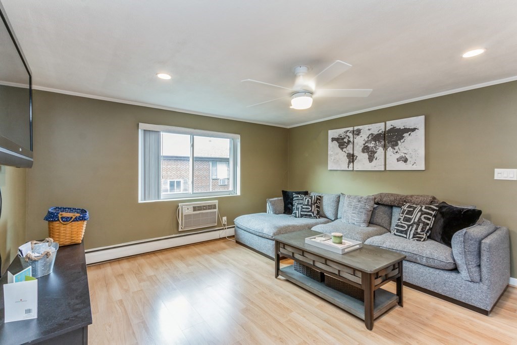 54 Bryon Road, Unit 6 Boston, MA 02467 - Photo 12 of 32