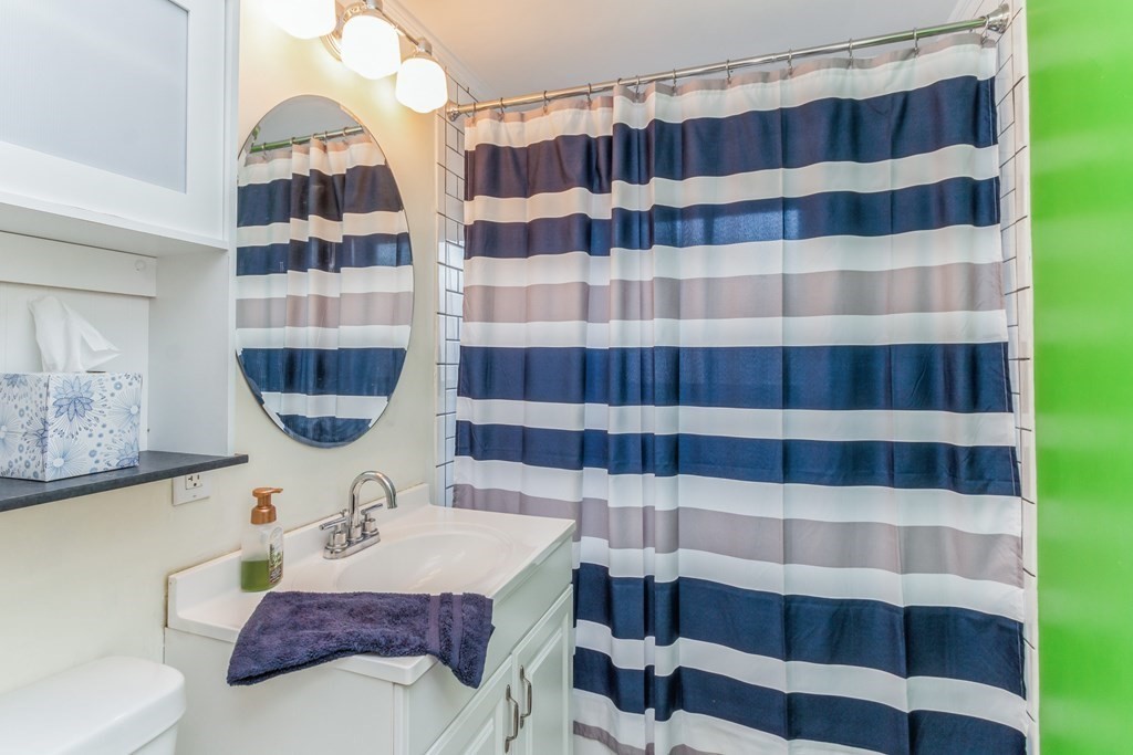 54 Bryon Road, Unit 6 Boston, MA 02467 - Photo 18 of 32