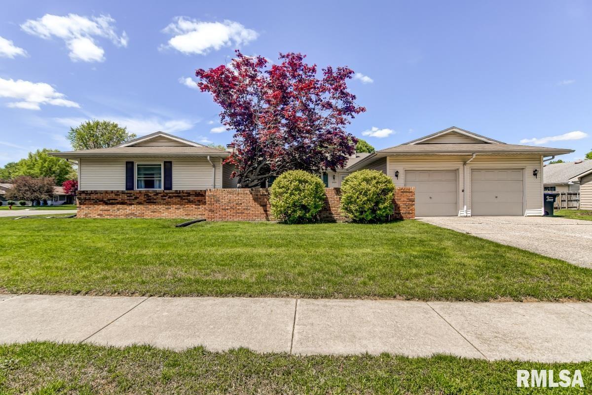 2517 Lemont Drive Springfield, IL 62704 - Photo 1 of 33 Gallery Image 1