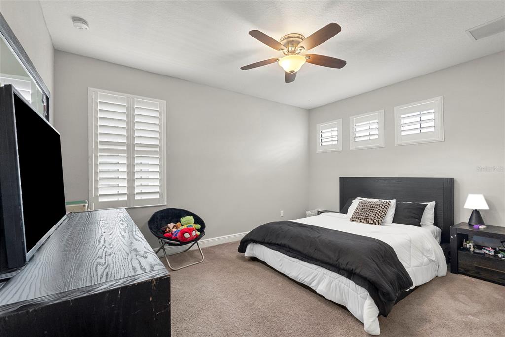 1404 Hamlin Ridge Avenue Brandon, FL 33511 - Photo 35 of 74 Gallery Image 35