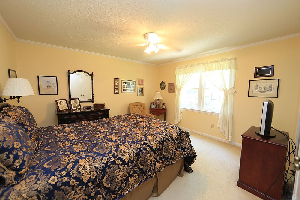 4317 Pickwick Drive Raleigh, NC 27613 - Photo 16 of 24 Photo 16