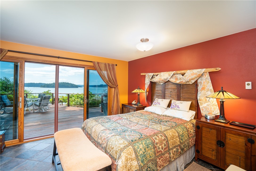 14793 Gibralter Road Anacortes, WA 98221 - Photo 14 of 25 Gallery Image 14
